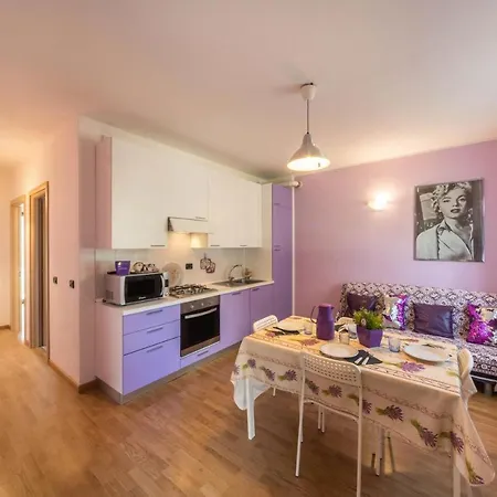 Apartment Viola Zia Vivina Cresciasca