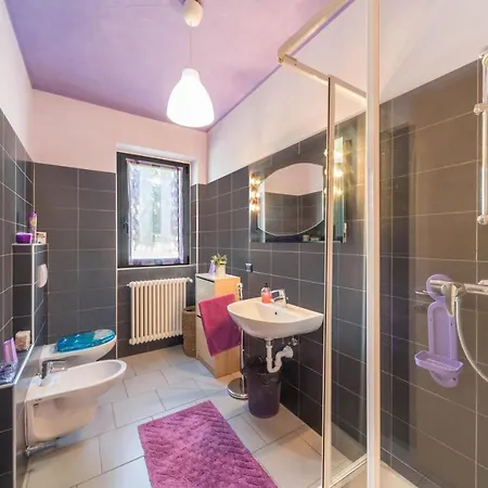 Viola Zia Vivina Appartement Cresciasca